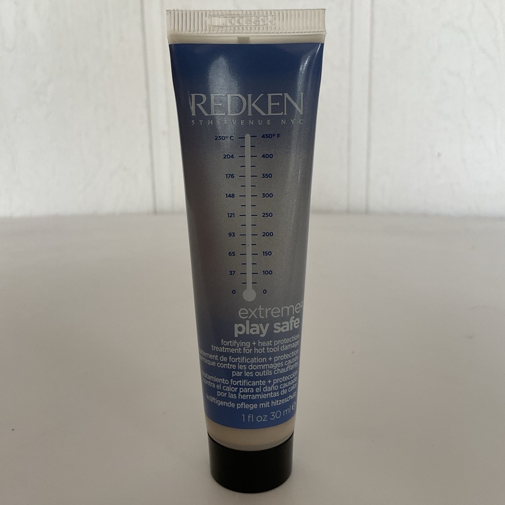 Redken EXTREME Play Safe Conditioner 1 ounce NWT